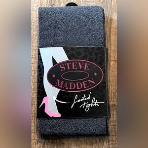 Steve Madden footed tights. For Height 4’10 - 5’8. Weight: 90-145 pounds. NWT